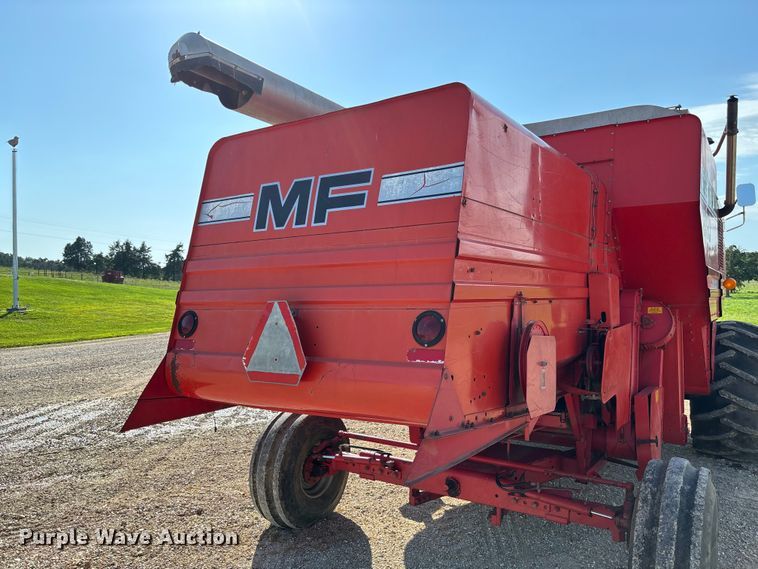 image for item FC1875 1983 Massey Ferguson 850 combine
