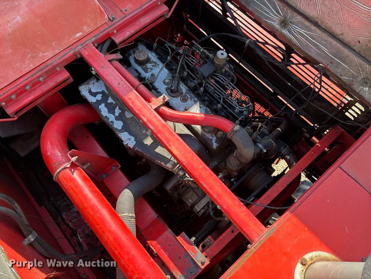 image for item FC1875 1983 Massey Ferguson 850 combine