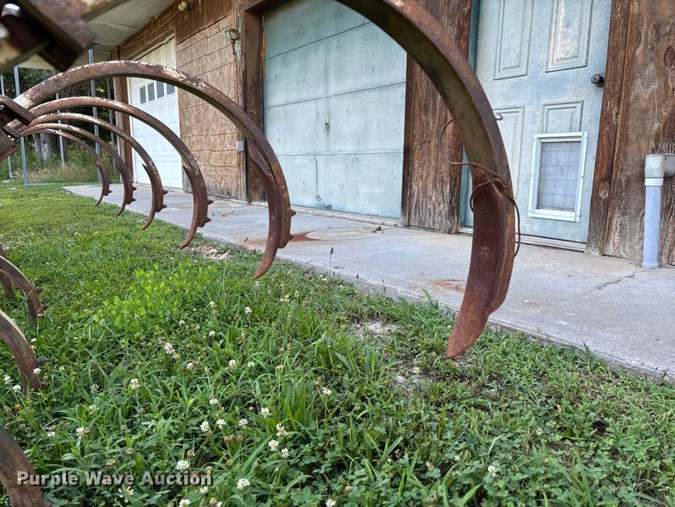 image for item FC1878 International Chisel plow