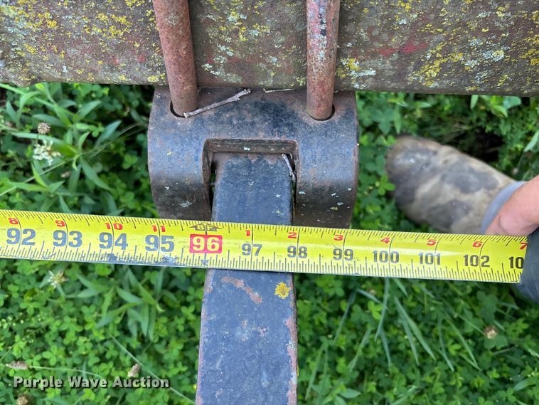 image for item FC1878 International Chisel plow