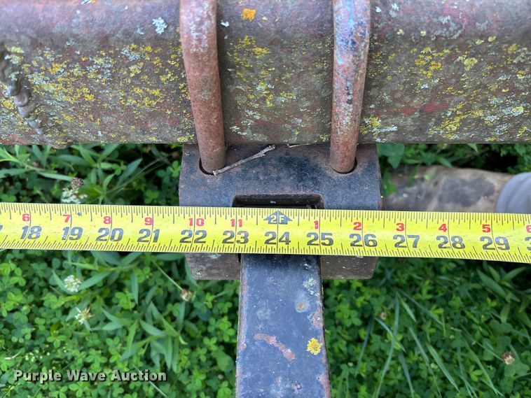 image for item FC1878 International Chisel plow