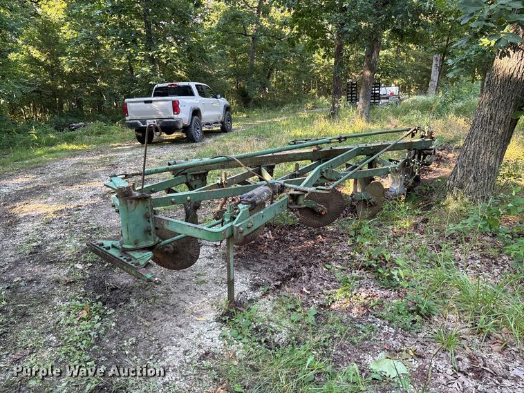 John Deere five bottom plow