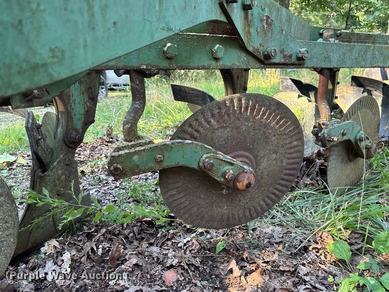 image for item FC1879 John Deere five bottom plow