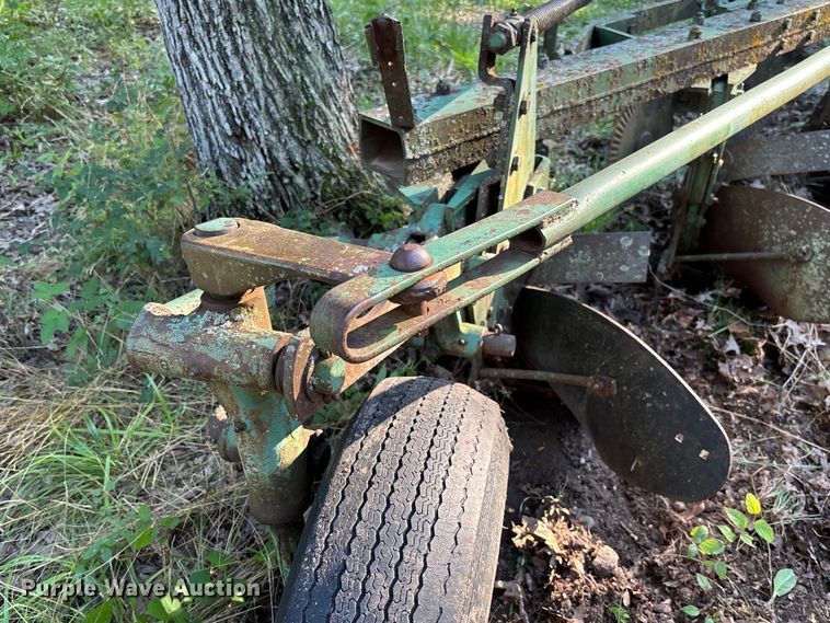 image for item FC1879 John Deere five bottom plow