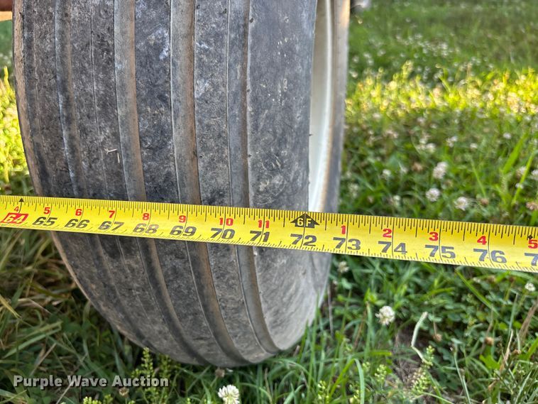image for item FC1880 Massey Ferguson 9022 rigid head