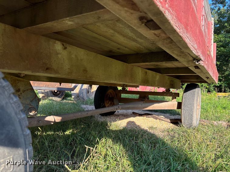 image for item FC1884 John Deere dump wagon