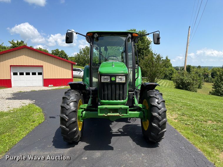 image for item FC3216 2013 John Deere 5101E MFWD tractor