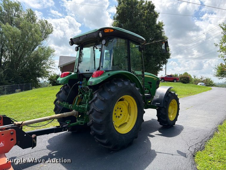 image for item FC3216 2013 John Deere 5101E MFWD tractor