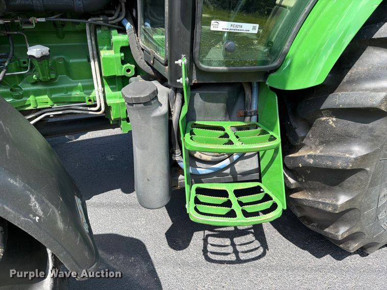 image for item FC3216 2013 John Deere 5101E MFWD tractor