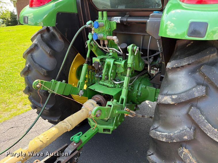 image for item FC3216 2013 John Deere 5101E MFWD tractor