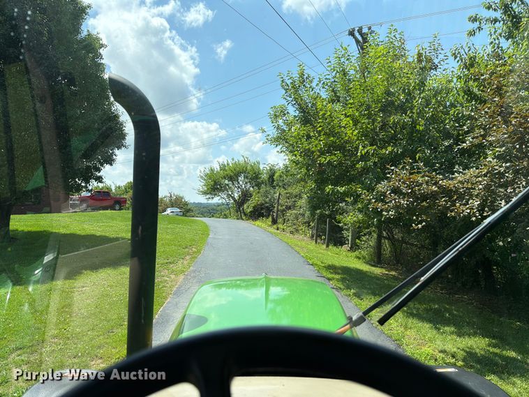 image for item FC3216 2013 John Deere 5101E MFWD tractor