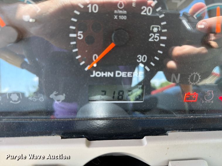 image for item FC3216 2013 John Deere 5101E MFWD tractor