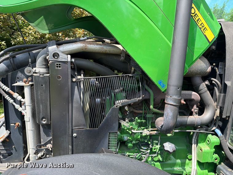 image for item FC3216 2013 John Deere 5101E MFWD tractor