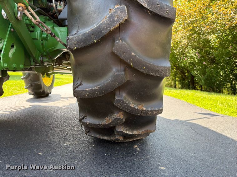 image for item FC3216 2013 John Deere 5101E MFWD tractor