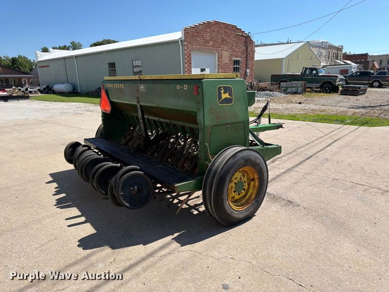 image for item FK3139 John Deere 8200 grain drill
