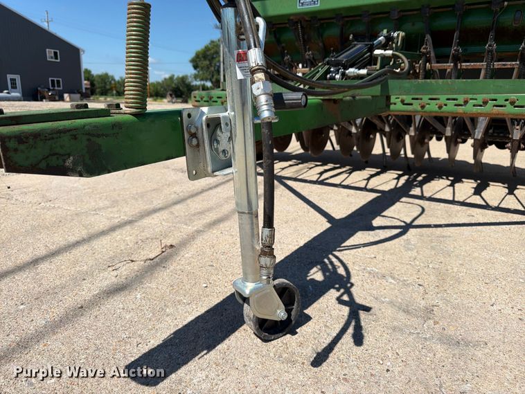 image for item FK3139 John Deere 8200 grain drill