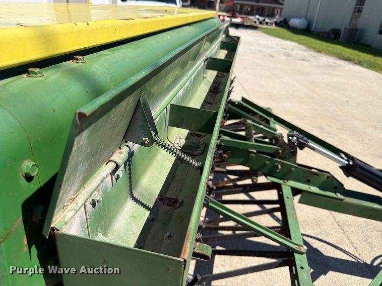 image for item FK3139 John Deere 8200 grain drill