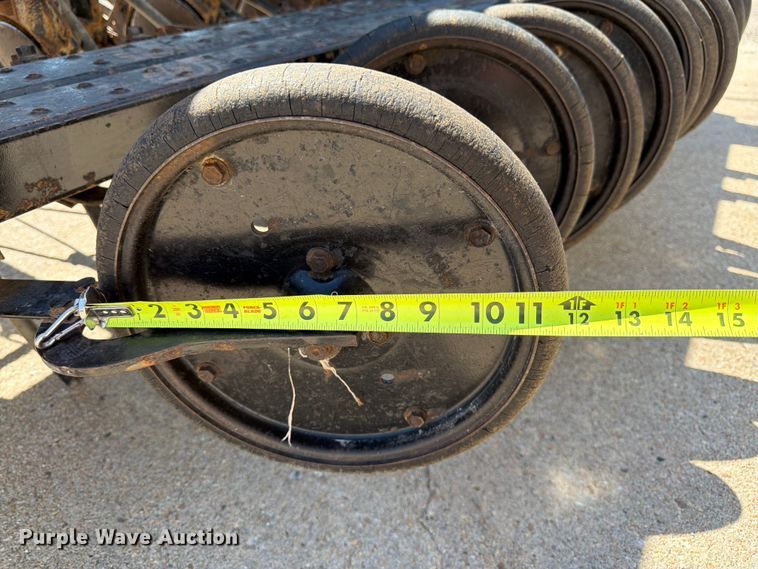 image for item FK3139 John Deere 8200 grain drill