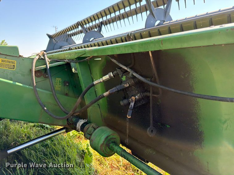 image for item FK3162 1988 John Deere 7720 combine