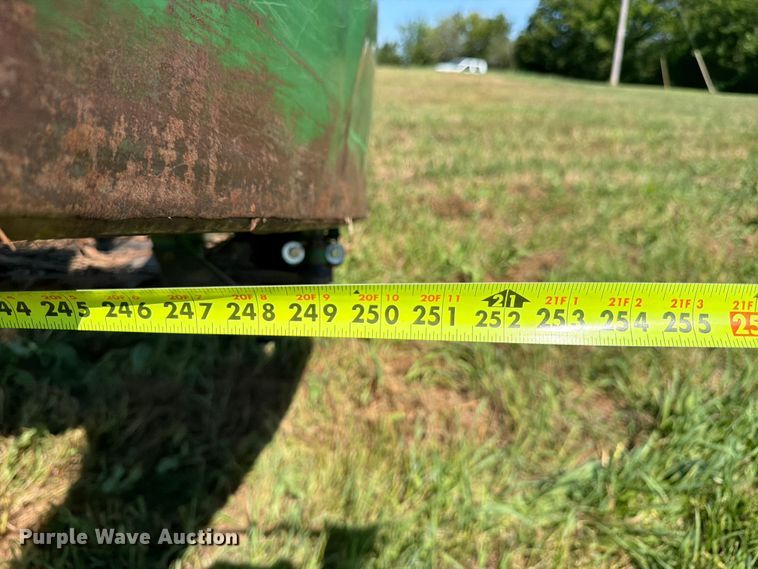 image for item FK3162 1988 John Deere 7720 combine
