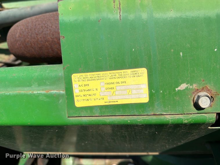 image for item FK3162 1988 John Deere 7720 combine