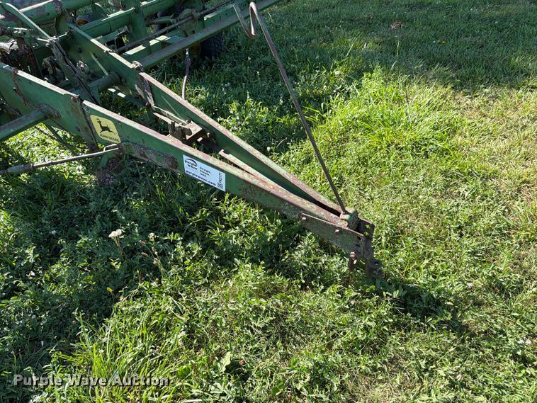 image for item FK3171 John Deere P1250 planter