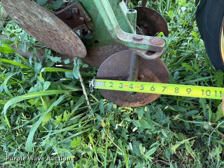 image for item FK3171 John Deere P1250 planter