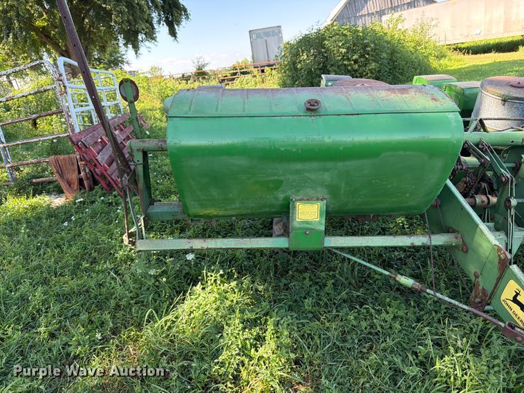 image for item FK3172 John Deere 1240 planter