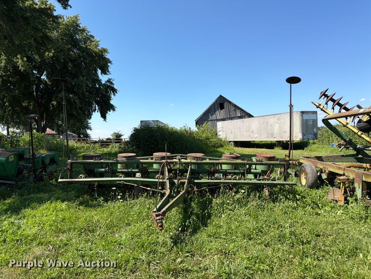 image for item FK3173 John Deere EP1F1 planter