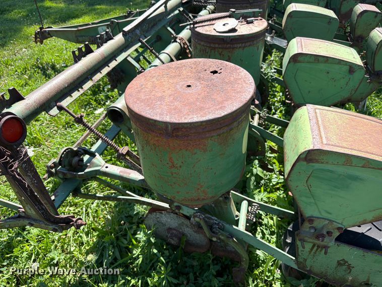 image for item FK3173 John Deere EP1F1 planter