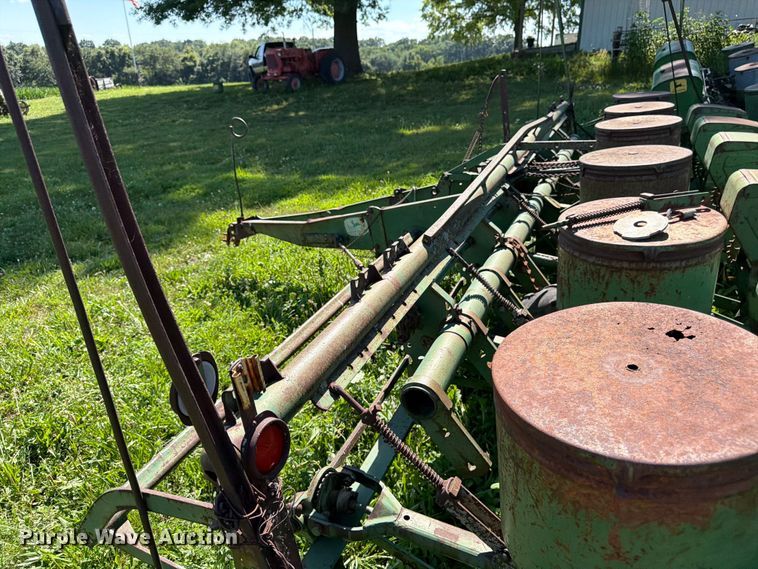 image for item FK3173 John Deere EP1F1 planter