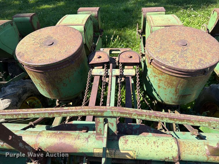 image for item FK3173 John Deere EP1F1 planter