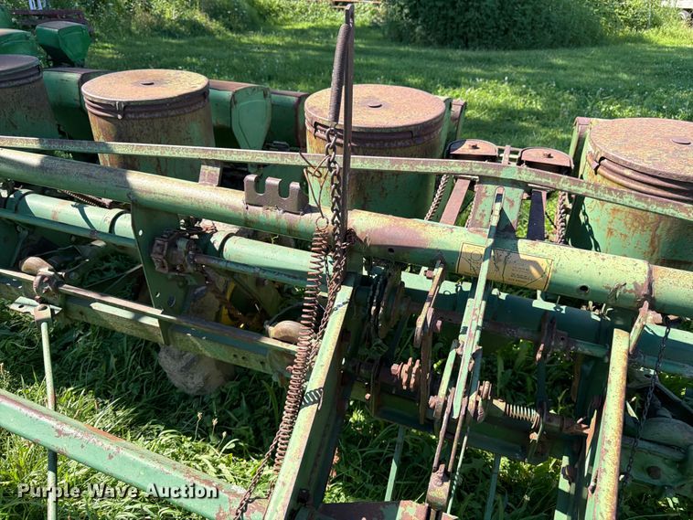 image for item FK3173 John Deere EP1F1 planter
