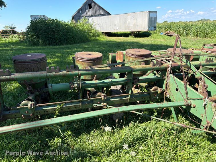 image for item FK3173 John Deere EP1F1 planter