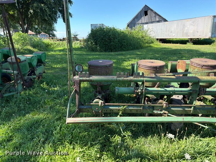 image for item FK3173 John Deere EP1F1 planter
