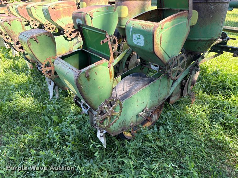 image for item FK3173 John Deere EP1F1 planter