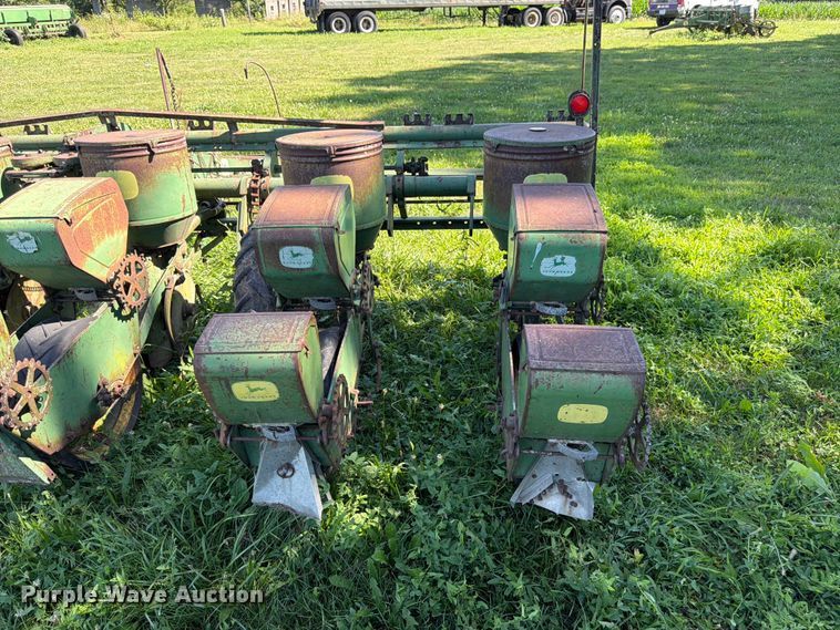 image for item FK3173 John Deere EP1F1 planter