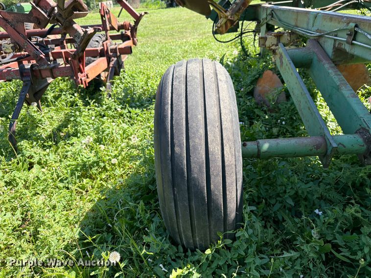 image for item FK3174 John Deere tandem disk