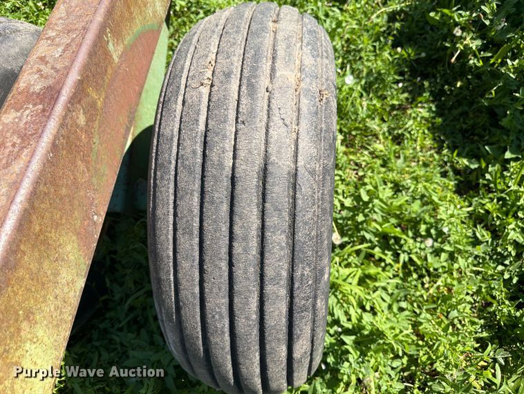 image for item FK3174 John Deere tandem disk