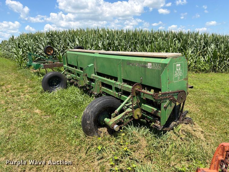 image for item FK3177 Great Plains Solid Stand 15 grain drill