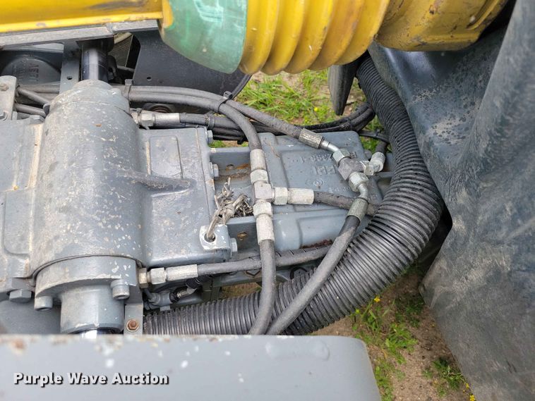 image for item FU0013 Terratrac AEBI TT280 4WD tractor