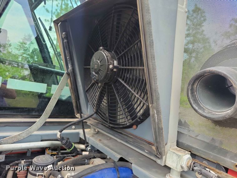 image for item FU0013 Terratrac AEBI TT280 4WD tractor