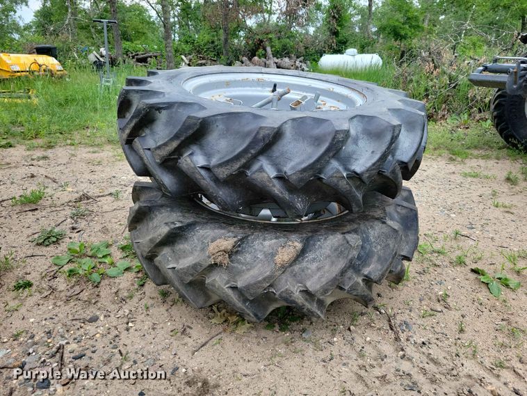 image for item FU0013 Terratrac AEBI TT280 4WD tractor