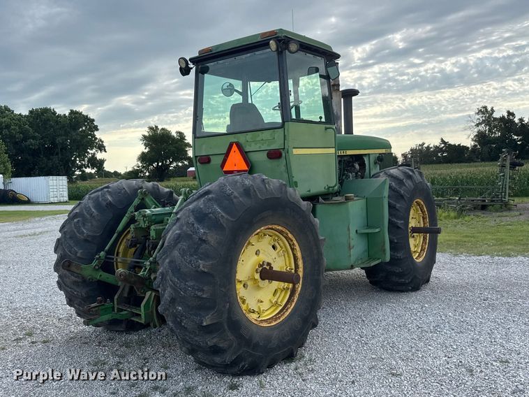 image for item MZ9700 1975 John Deere 8630 4WD tractor