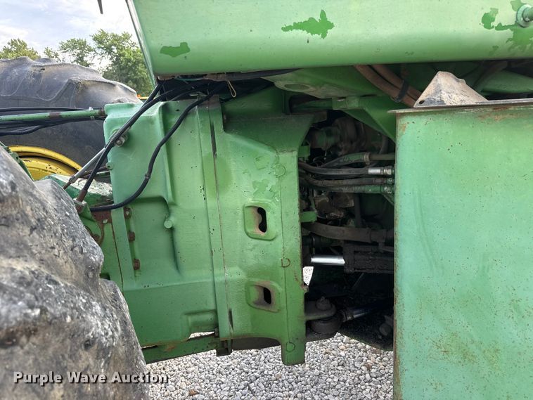 image for item MZ9700 1975 John Deere 8630 4WD tractor