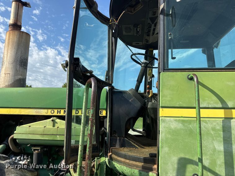 image for item MZ9700 1975 John Deere 8630 4WD tractor