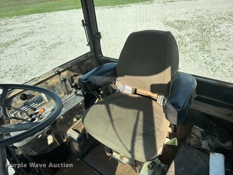 image for item MZ9700 1975 John Deere 8630 4WD tractor