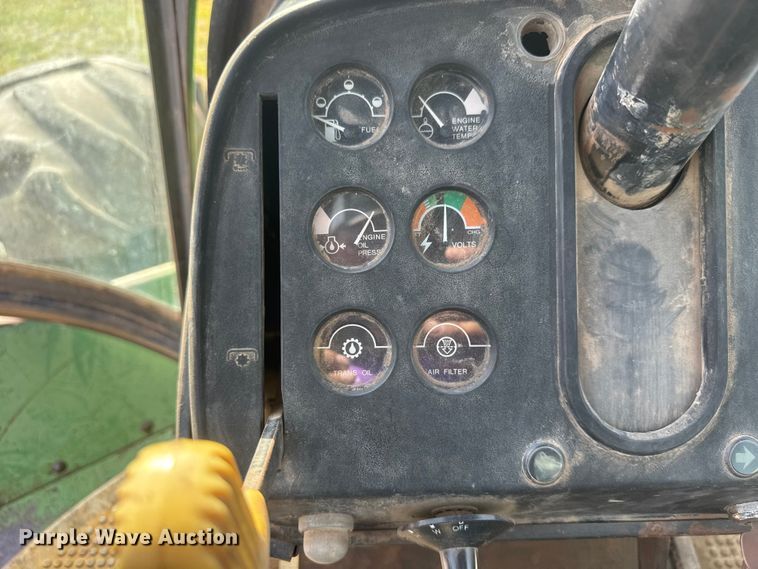 image for item MZ9700 1975 John Deere 8630 4WD tractor