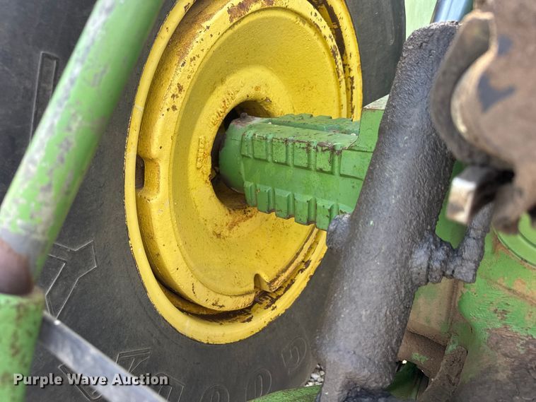 image for item MZ9700 1975 John Deere 8630 4WD tractor