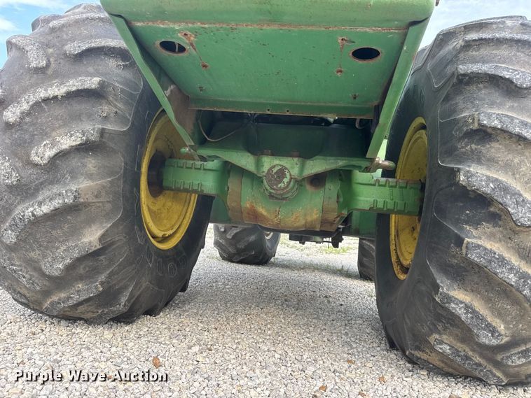 image for item MZ9700 1975 John Deere 8630 4WD tractor